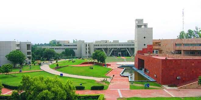 Delhi Technological University : दिल्ली के टॉप इंजीनियरिंग कॉलेज में से एक 